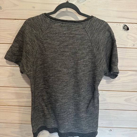 Everlane Gray Short Sleeve T-Shirt - Picture 4 of 5